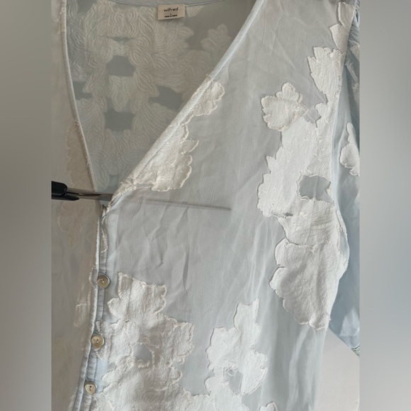 Aritzia Wilfred Henrietta Shirt Large Baby Blue Long Sleeve Semi Sheer Button Up - Picture 4 of 12